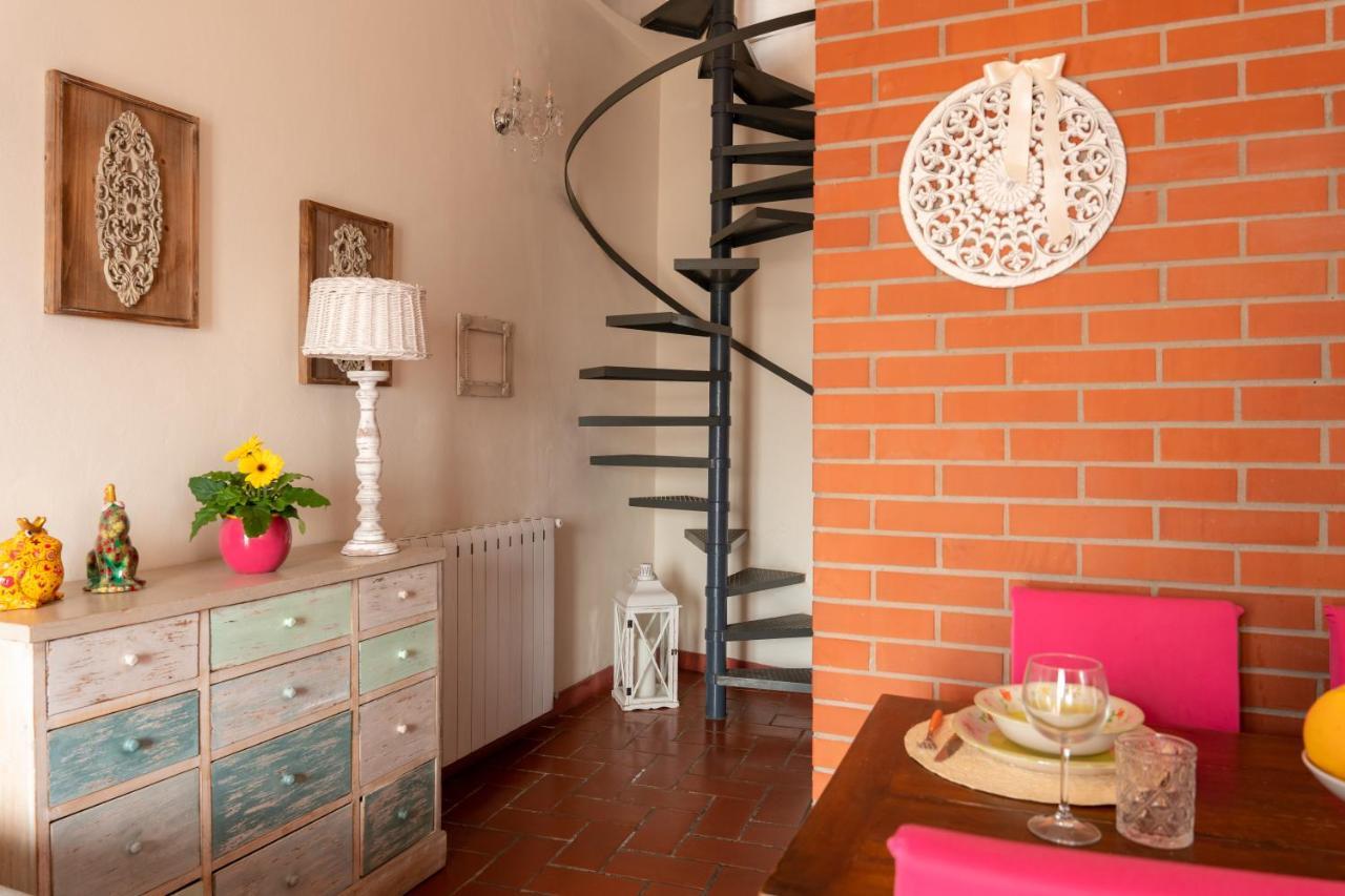 Tuscany Barn - Relax E Private Parking Lucca Exterior foto