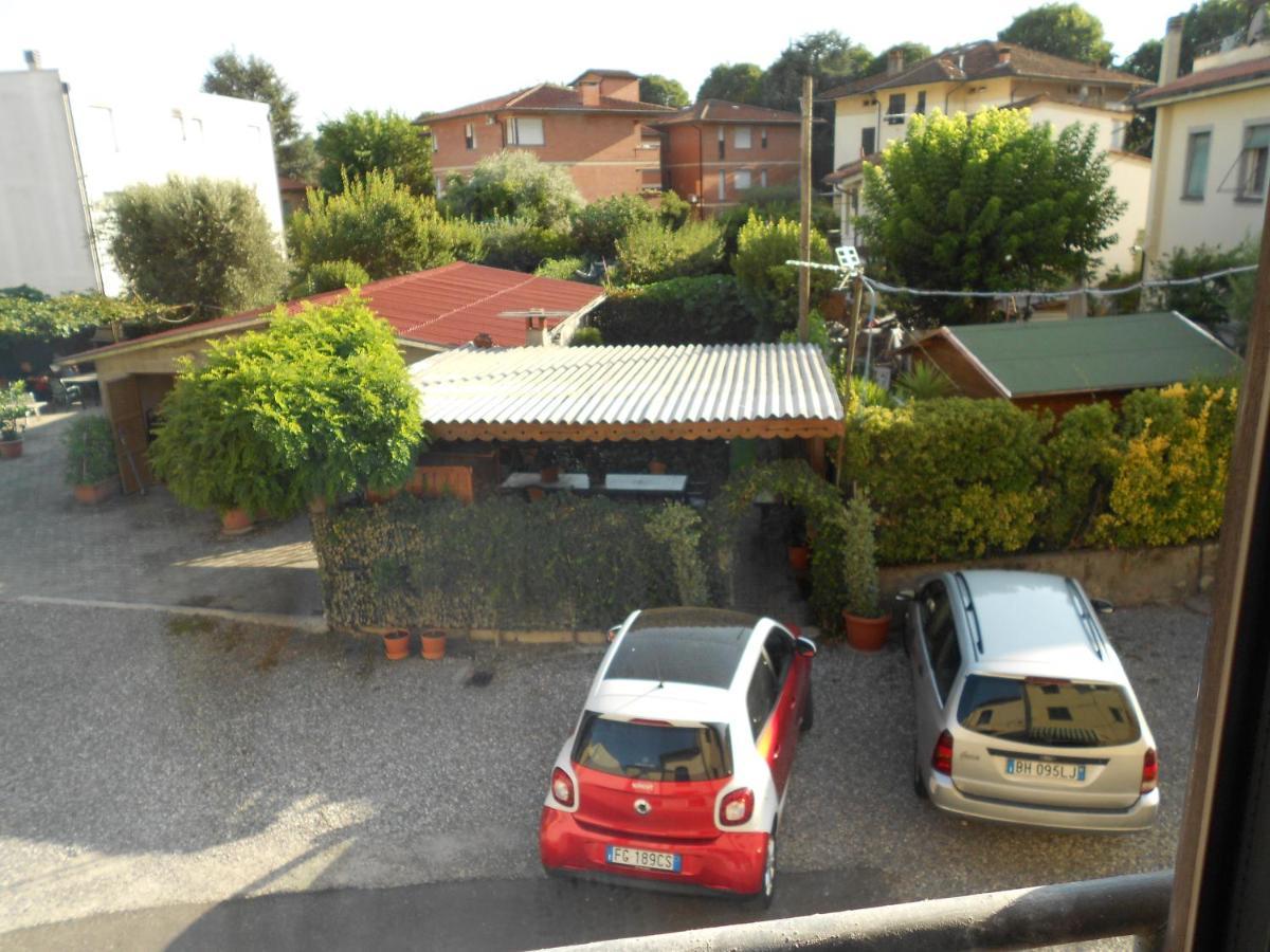 Tuscany Barn - Relax E Private Parking Lucca Exterior foto