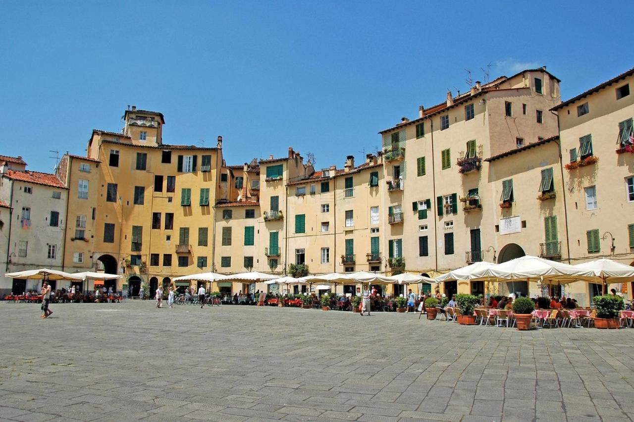 Tuscany Barn - Relax E Private Parking Lucca Exterior foto